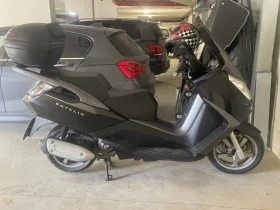 ������ Peugeot Satelis