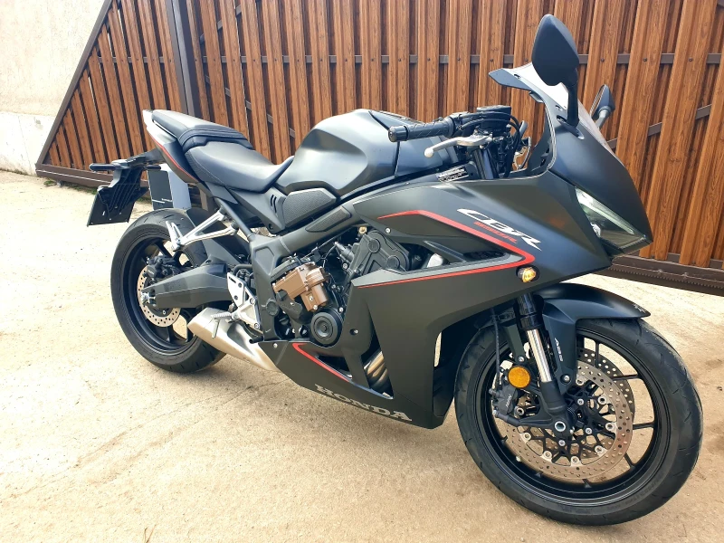 Honda Cbr 650 TC, ABS, E-CLUTCH , снимка 3 - Мотоциклети и мототехника - 53470293