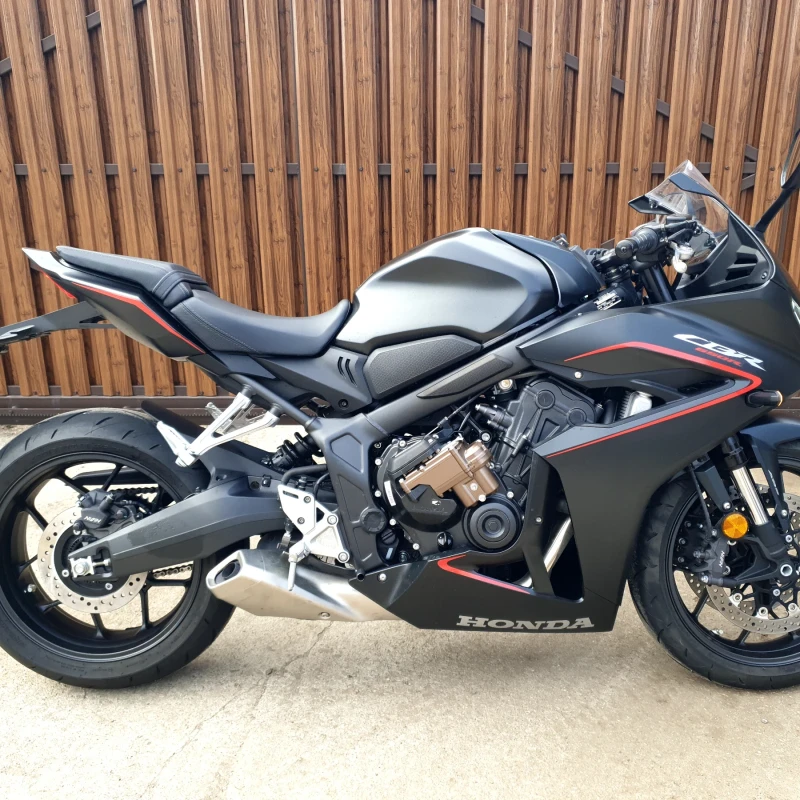 Honda Cbr 650 TC, ABS, E-CLUTCH , снимка 6 - Мотоциклети и мототехника - 53470293