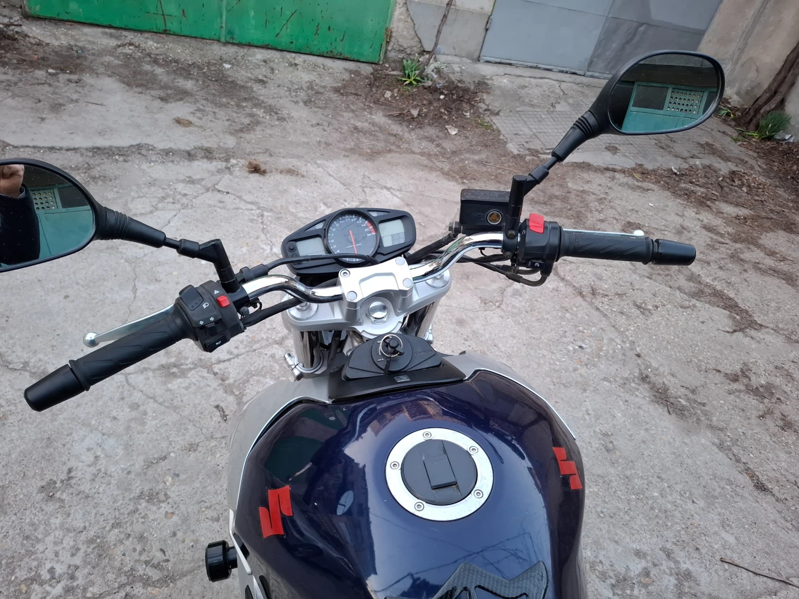 Suzuki Gsr 600, снимка 5 - Мотоциклети и мототехника - 53829425