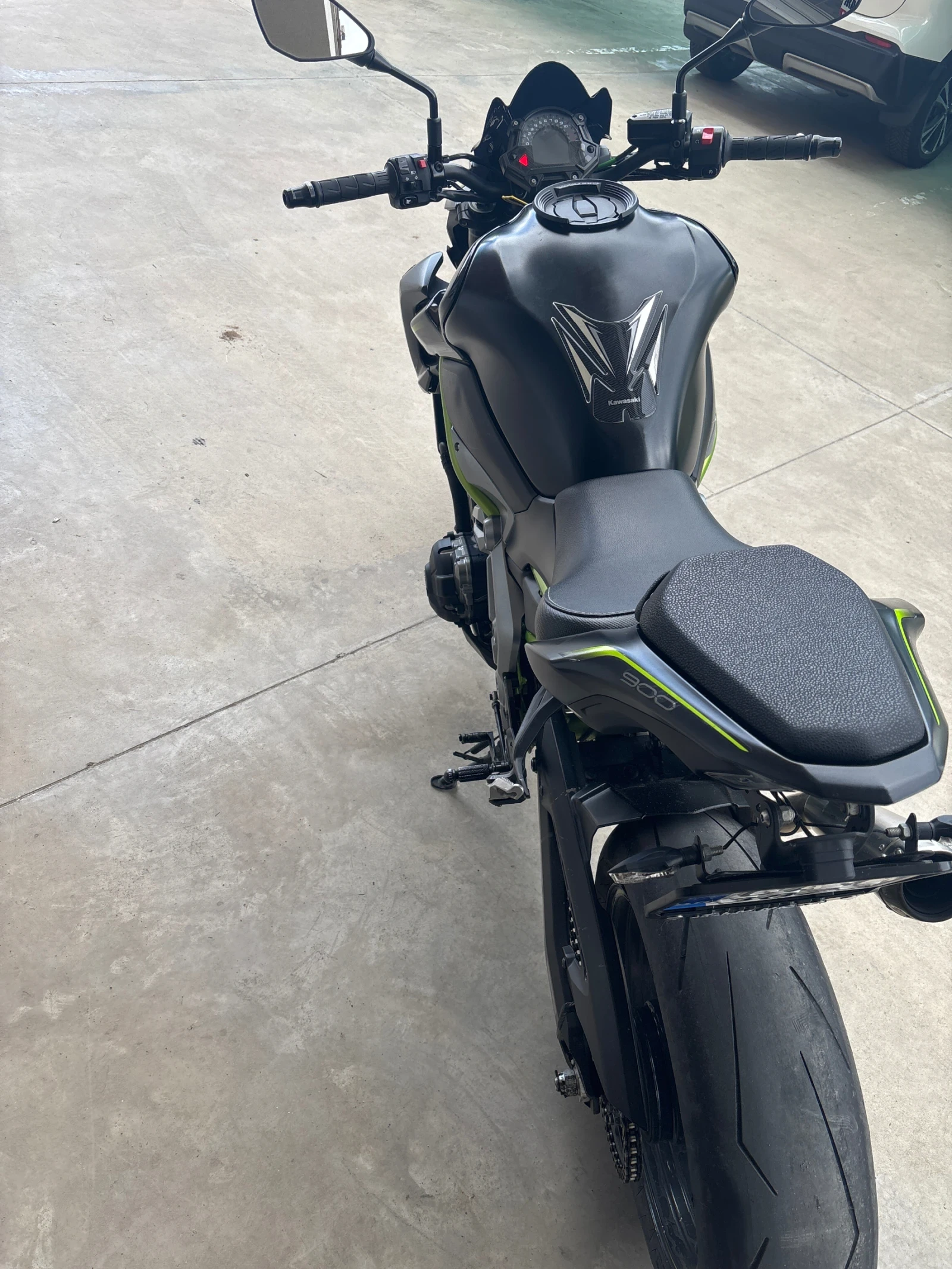 Kawasaki Z, снимка 7 - Мотоциклети и мототехника - 54891762