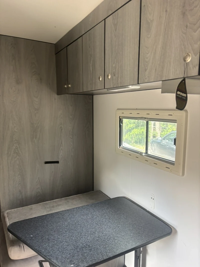 Кемпер Mercedes-Benz Кемпер за коне, снимка 9 - Каравани и кемпери - 52651000