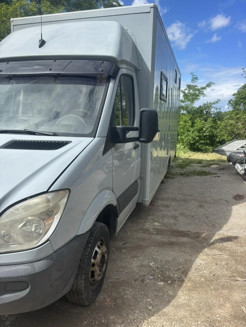 Кемпер Mercedes-Benz Кемпер за коне, снимка 3 - Каравани и кемпери - 52651000