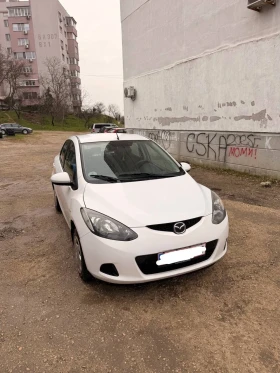 Mazda 2 Hatchback, снимка 1
