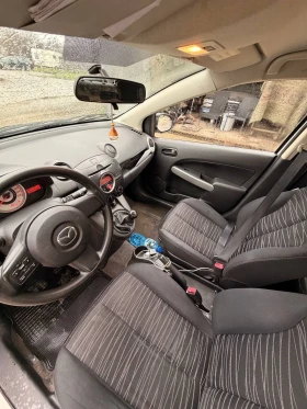 Mazda 2 Hatchback, снимка 6