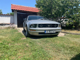 Ford Mustang, снимка 2 - Автомобили и джипове - 41566485