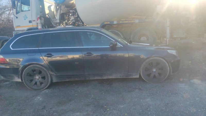 BMW 525, снимка 5 - Автомобили и джипове - 49376586