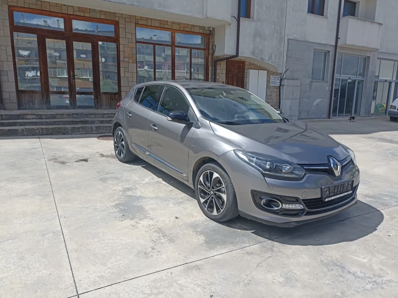 Renault Megane, снимка 2 - Автомобили и джипове - 47124787