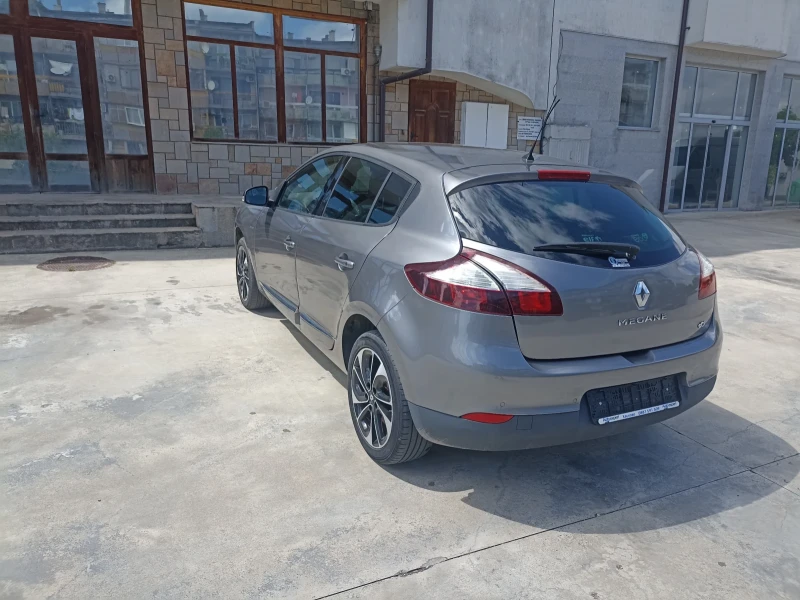 Renault Megane, снимка 5 - Автомобили и джипове - 49157366