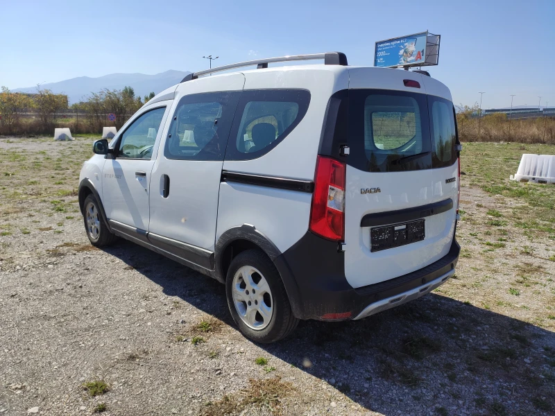 Dacia Dokker 1.6 STEPWAY, M1, снимка 7 - Автомобили и джипове - 47506360