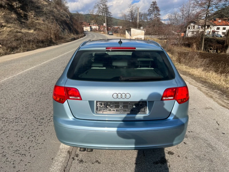 Audi A3 2.0TDI* Exclusive* Кожа* Нави* Автомат* Подгрев* S, снимка 6 - Автомобили и джипове - 48312582