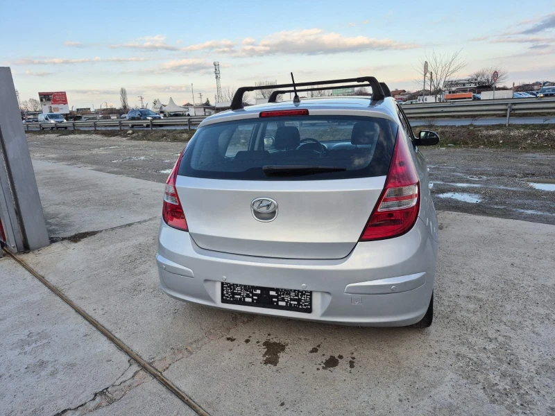 Hyundai I30 БЕНЗИН/ГАЗ, снимка 7 - Автомобили и джипове - 48343092