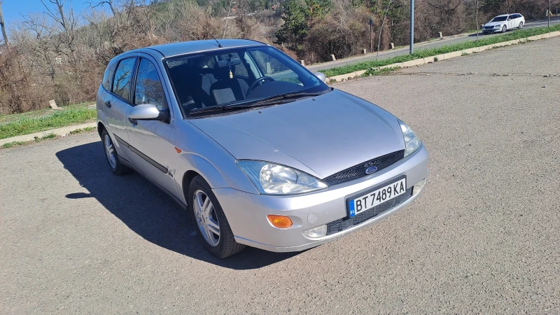 Ford Focus 1.8 90кс., снимка 12 - Автомобили и джипове - 49569985