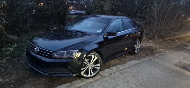 VW Jetta 1.4 TSI , снимка 6 - Автомобили и джипове - 50780549