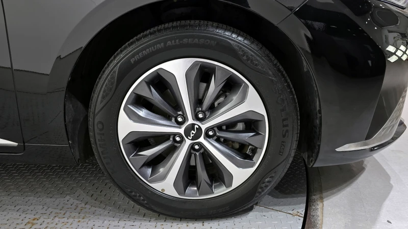 Kia K8 HYBRID NOBLESSE , снимка 5 - Автомобили и джипове - 52547283