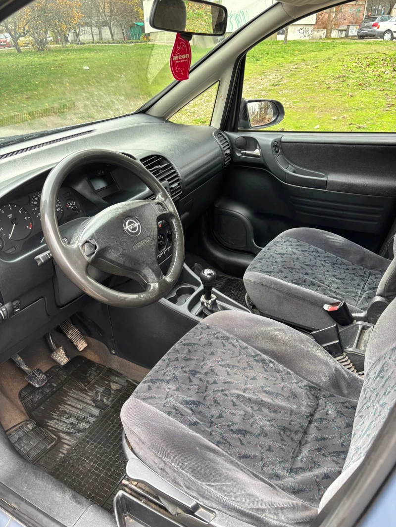 Opel Zafira 1.8 ГАЗ-БЕНЗИН, снимка 8 - Автомобили и джипове - 52662404