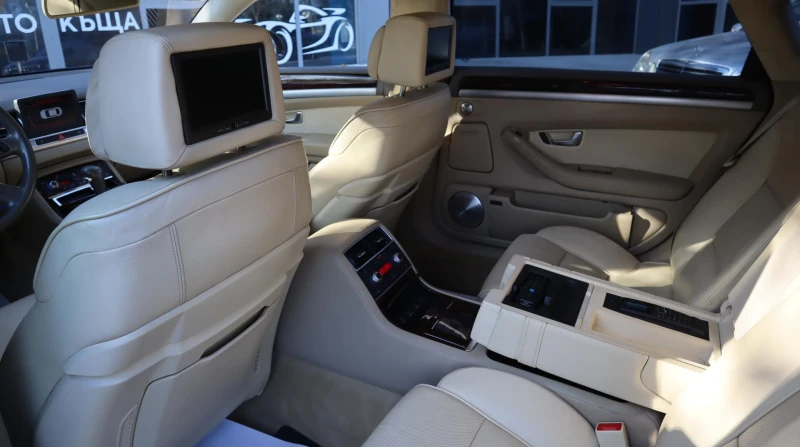 Audi A8 6.0W12/RSE/Bang&Olufsen/Керамика/Обдухване/Quattro, снимка 12 - Автомобили и джипове - 52873554