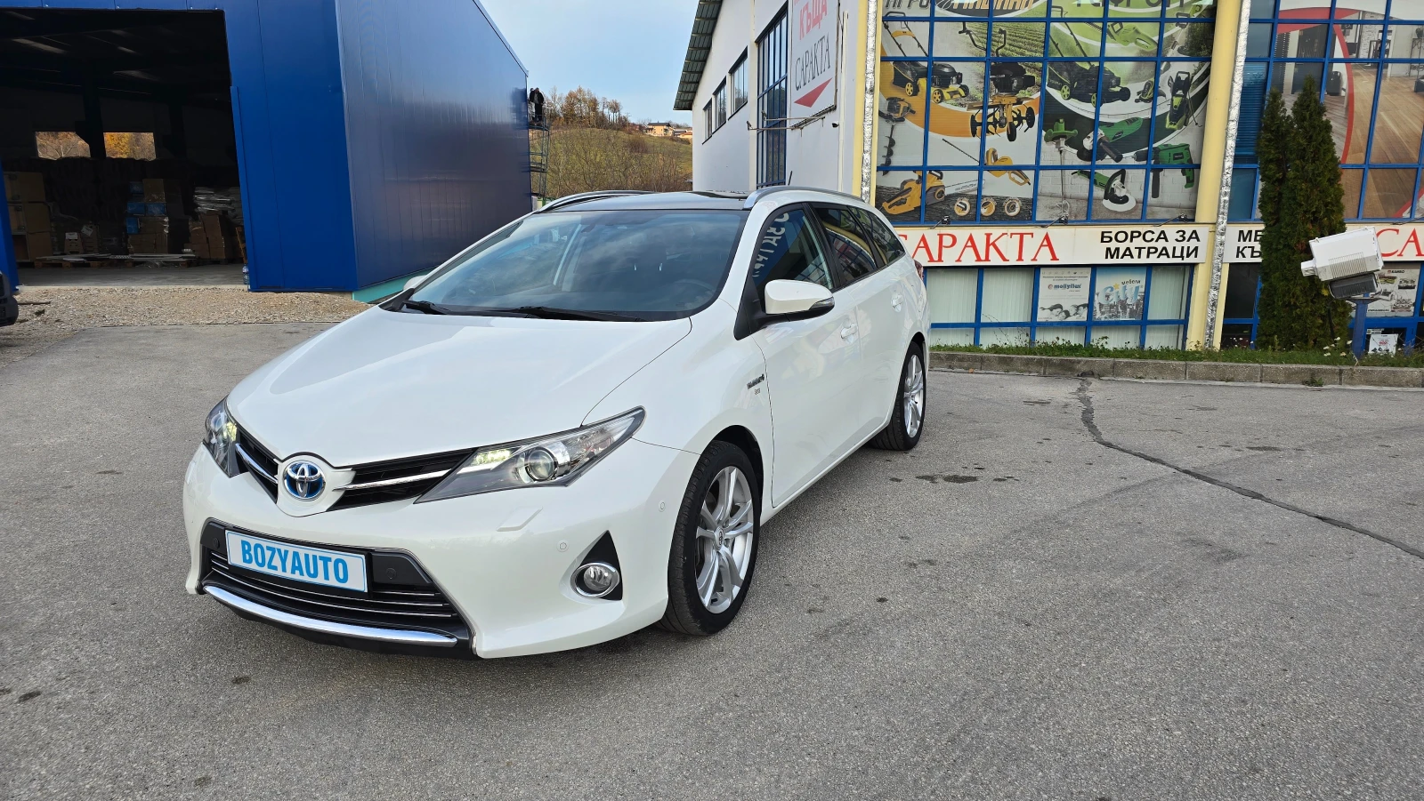 Toyota Auris 1.8 HYBRID/99ps/FULL - изображение 2