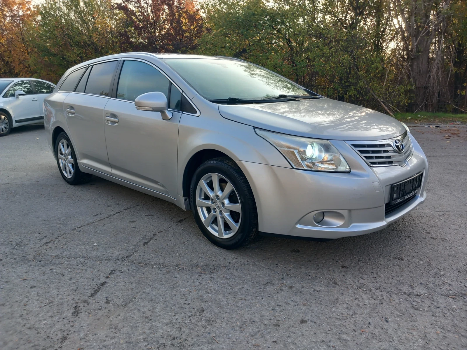 Toyota Avensis 2.0 i - изображение 3