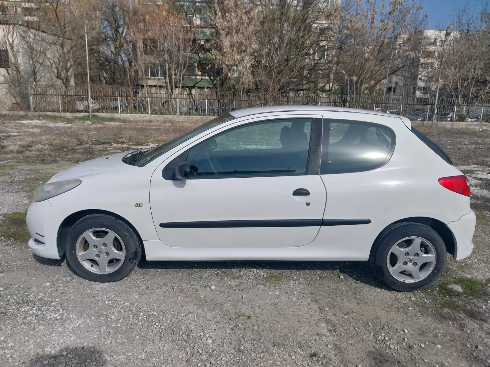 Peugeot 206 1.4 HDI - изображение 7