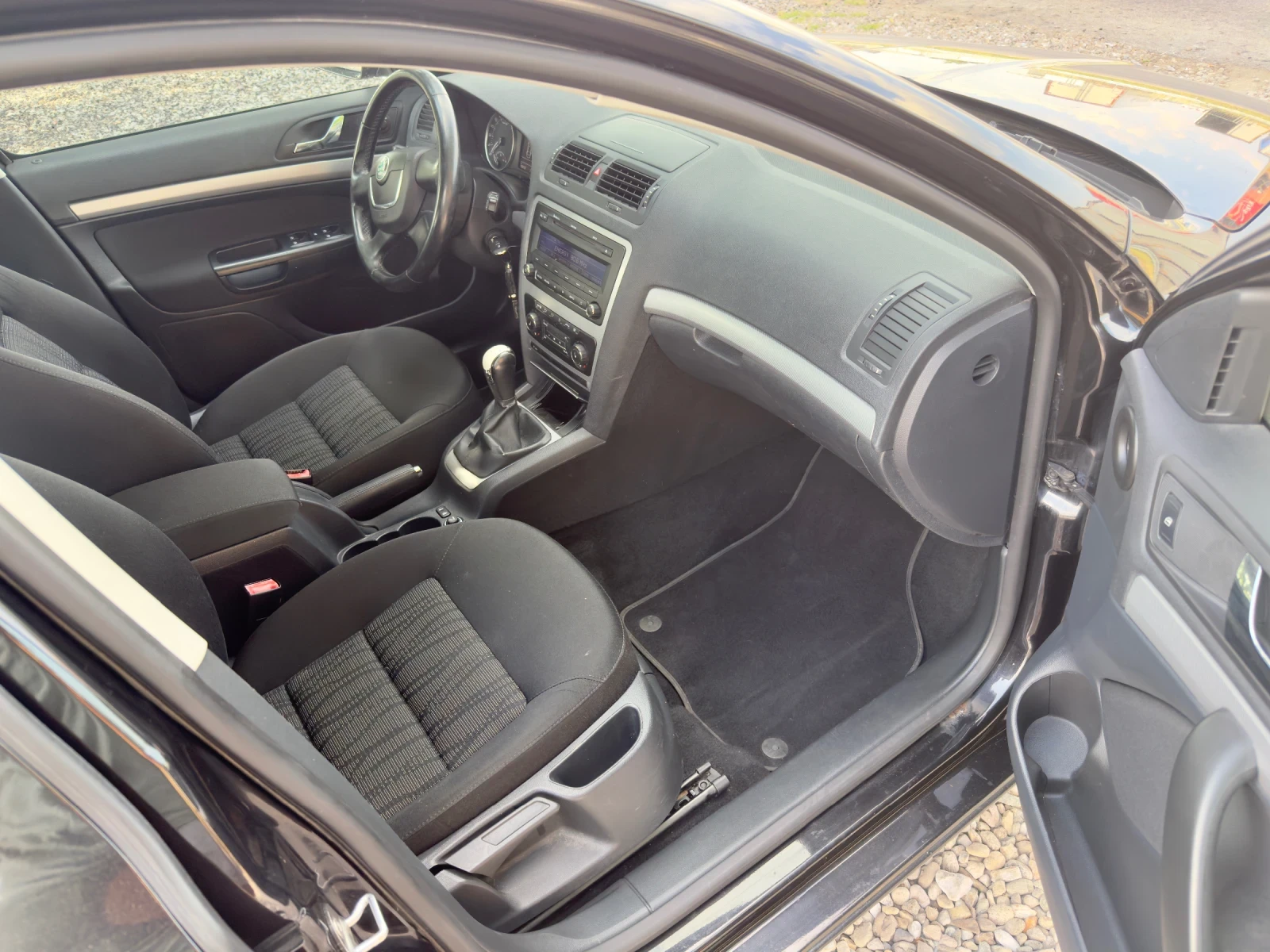 Skoda Octavia 1.6 Tdi - изображение 9