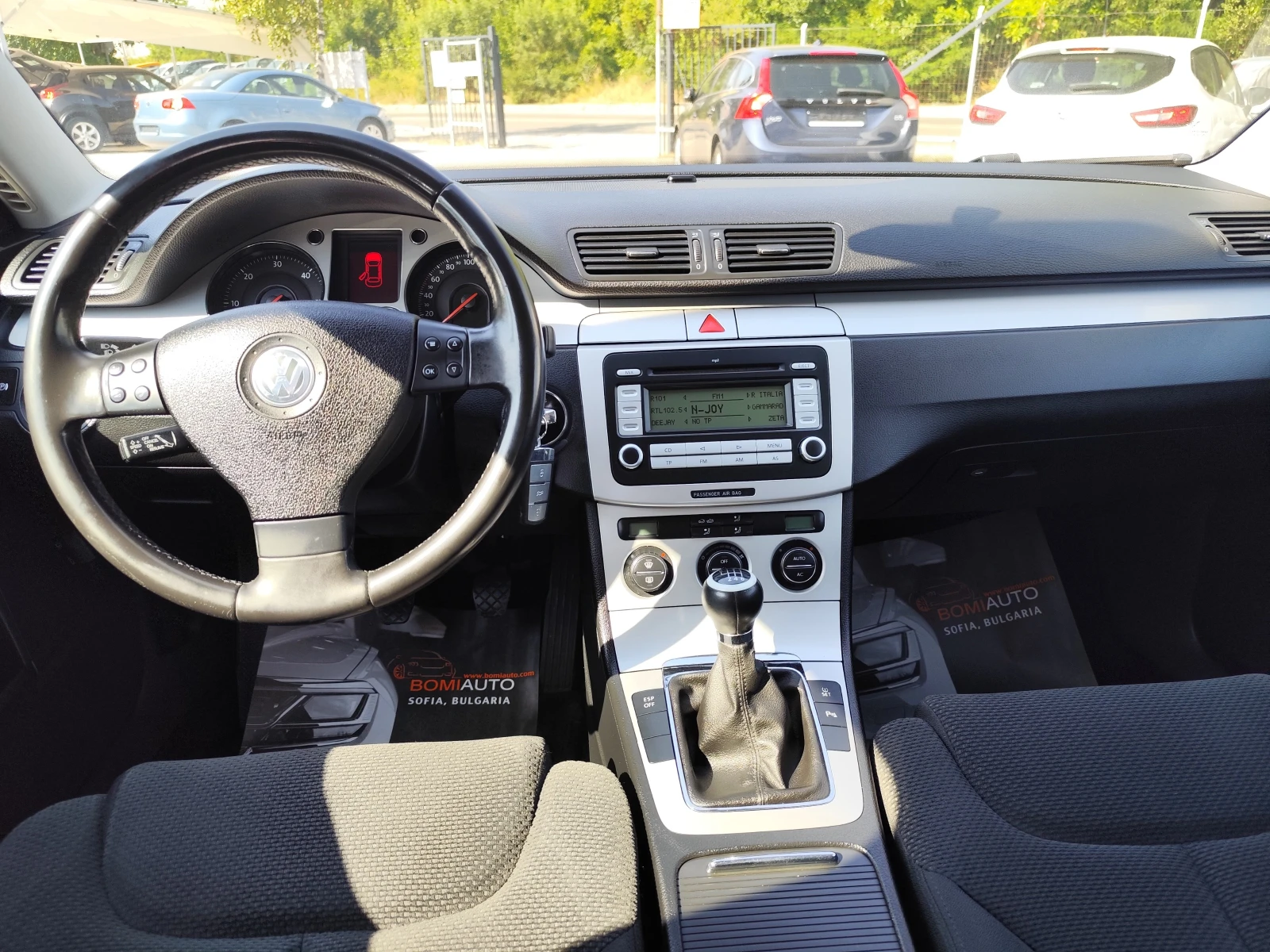 VW Passat 2.0TDI* KLIMATRONIK* 100%КИЛОМЕТРИ - изображение 9