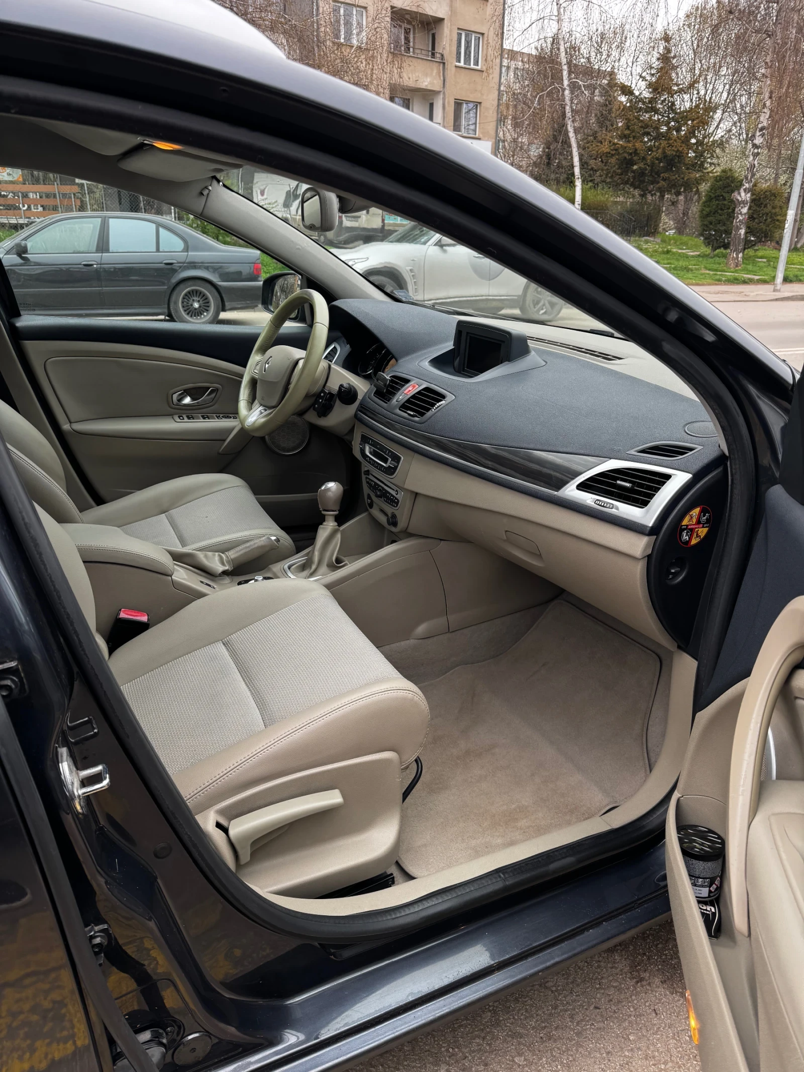 Renault Megane 1.9 DCI   | Mobile.bg   8