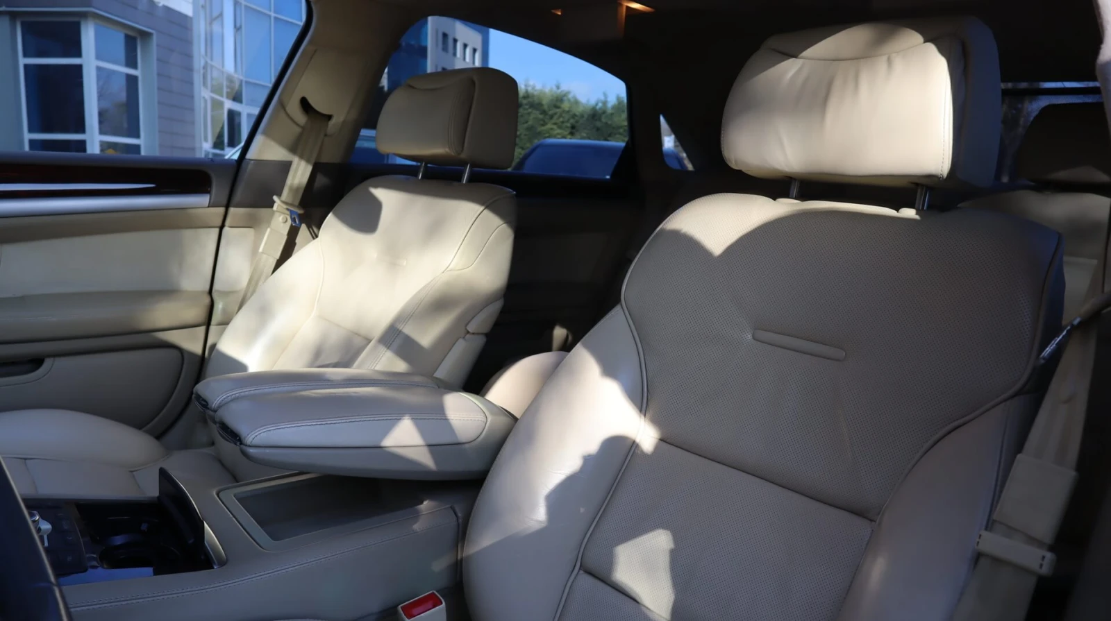 Audi A8 6.0W12/RSE/Bang&Olufsen/Керамика/Обдухване/Quattro - изображение 10