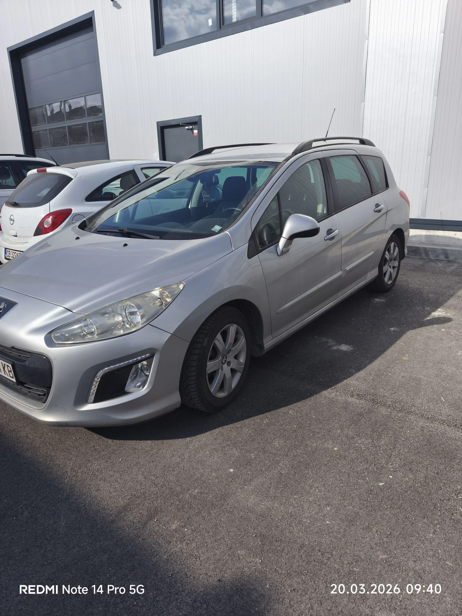 Peugeot 308 1.6 eHDI, снимка 2 - Автомобили и джипове - 53929437