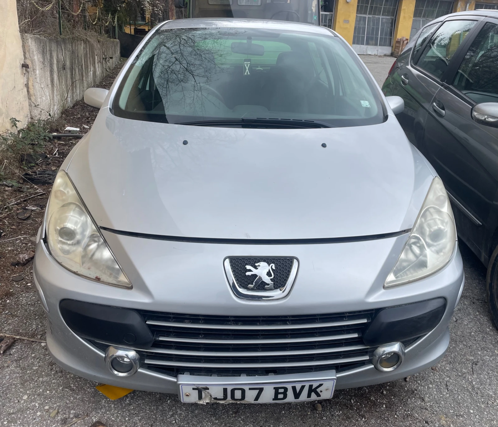Peugeot 307 1.6 i, снимка 2 - Автомобили и джипове - 53965432