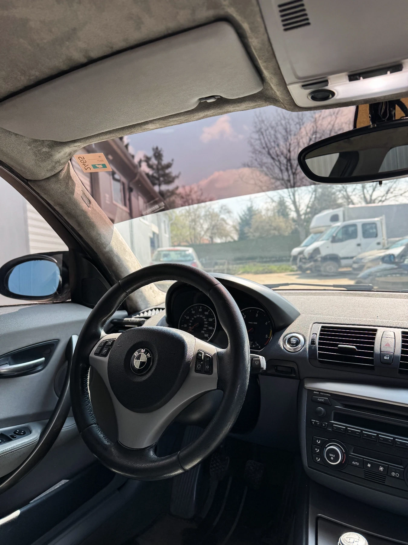 BMW 118, снимка 13 - Автомобили и джипове - 54059820