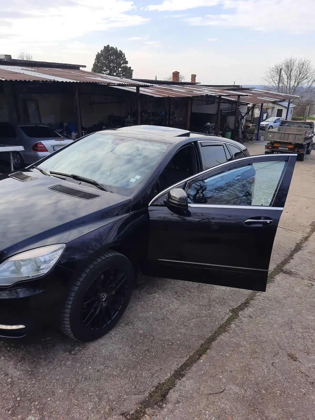 Mercedes-Benz R 350, снимка 4 - Автомобили и джипове - 54359641