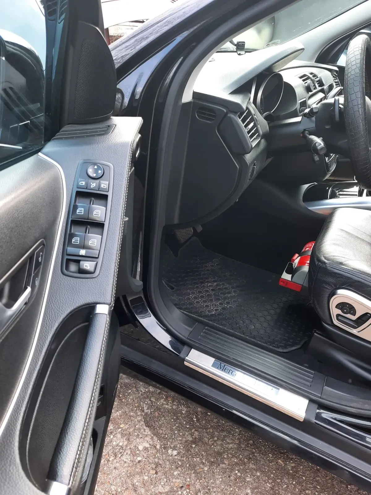 Mercedes-Benz R 350, снимка 10 - Автомобили и джипове - 54359641