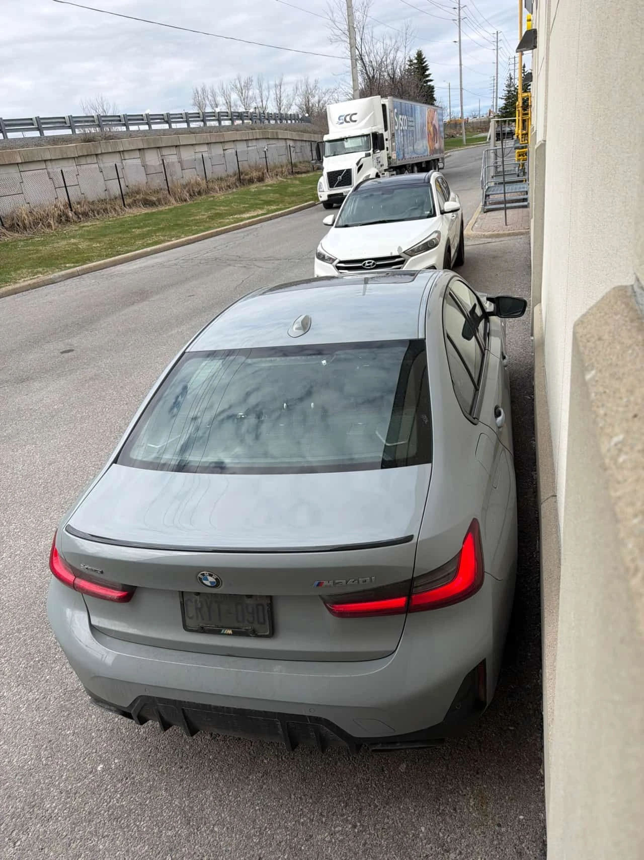 BMW 340  M340i xDrive / DISTRONIC / 360 , снимка 13 - Автомобили и джипове - 54366709