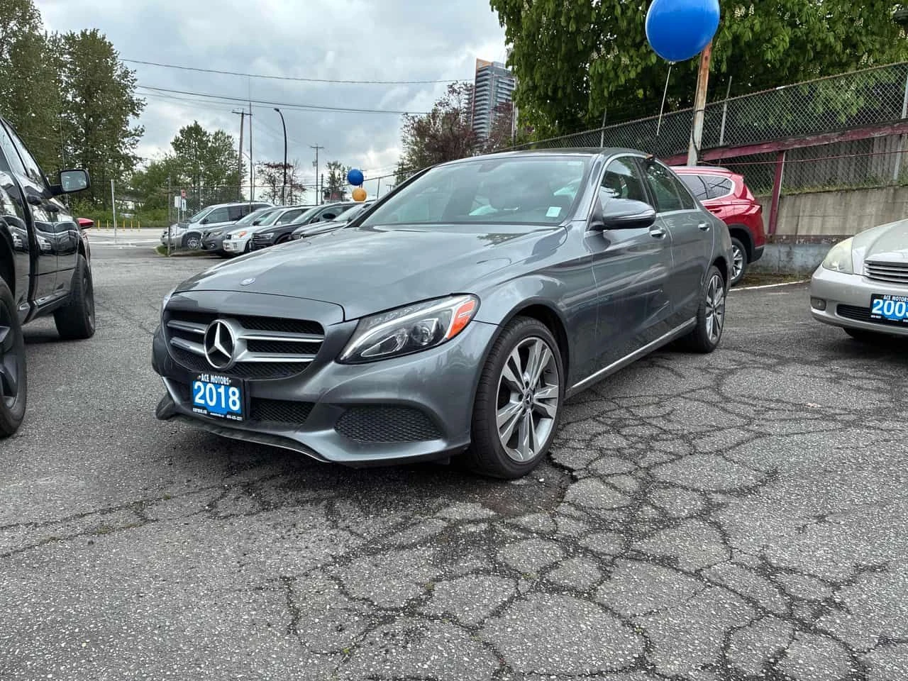 Mercedes-Benz C 300 * 4matic * CARFAX * Памет и подгрев * 