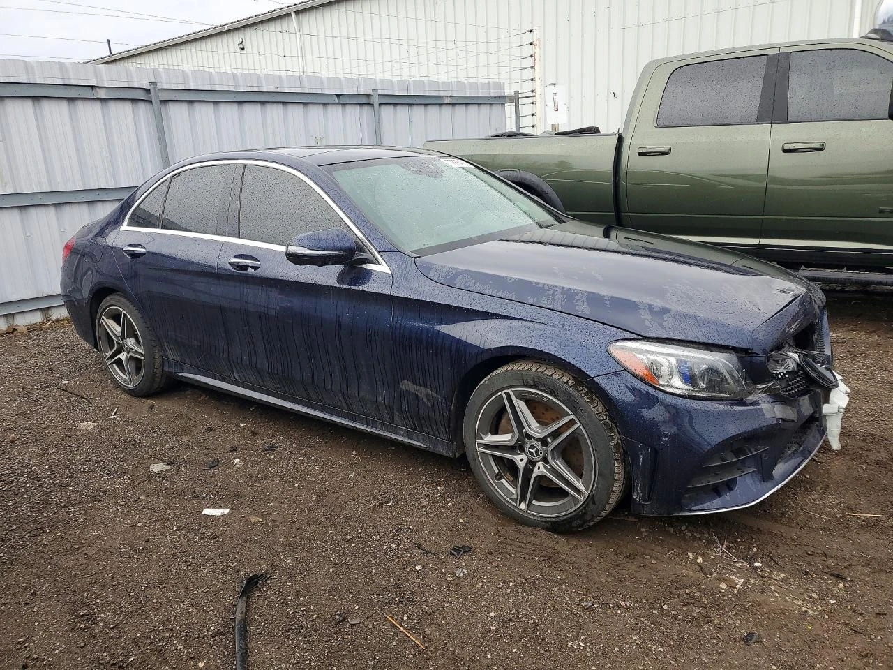 Mercedes-Benz C 300 AMG* BURMESTER* 4MATIC* Digital* FACE, снимка 3 - Автомобили и джипове - 54487693