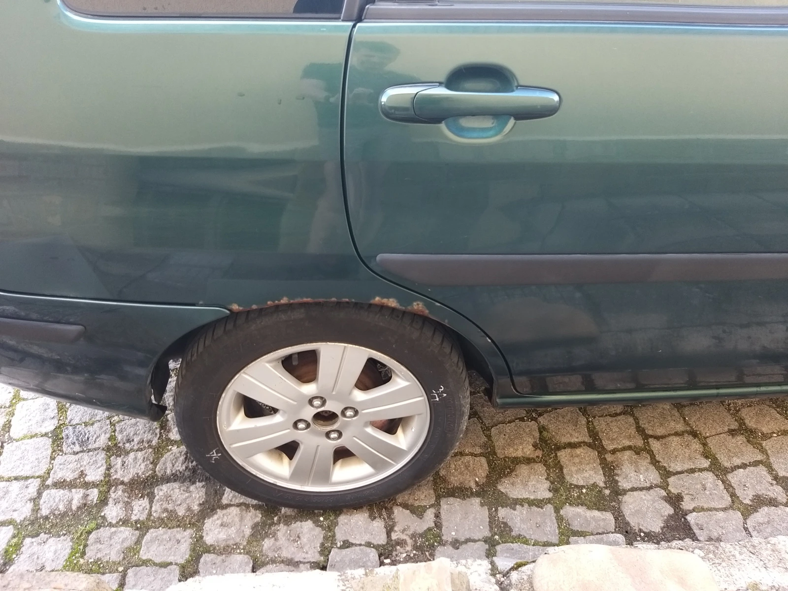 Suzuki Liana, снимка 6 - Автомобили и джипове - 54704741