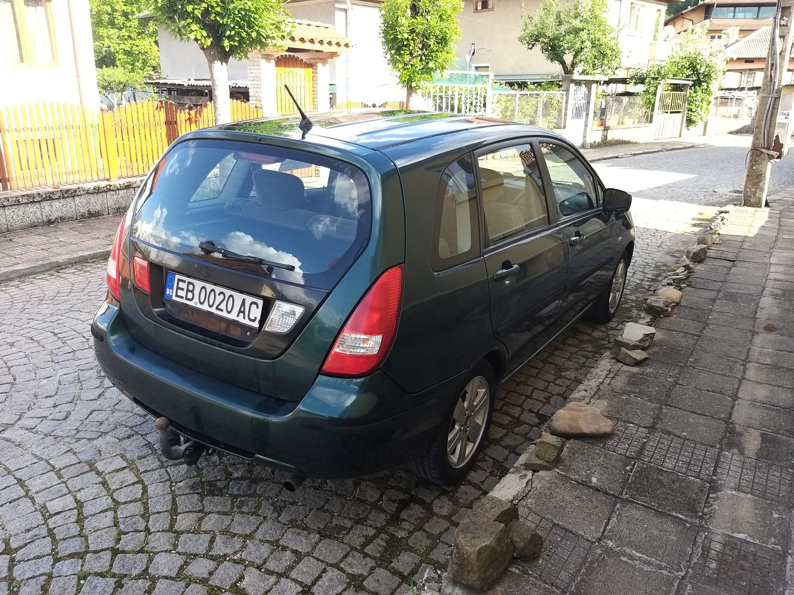 Suzuki Liana, снимка 3 - Автомобили и джипове - 54704741