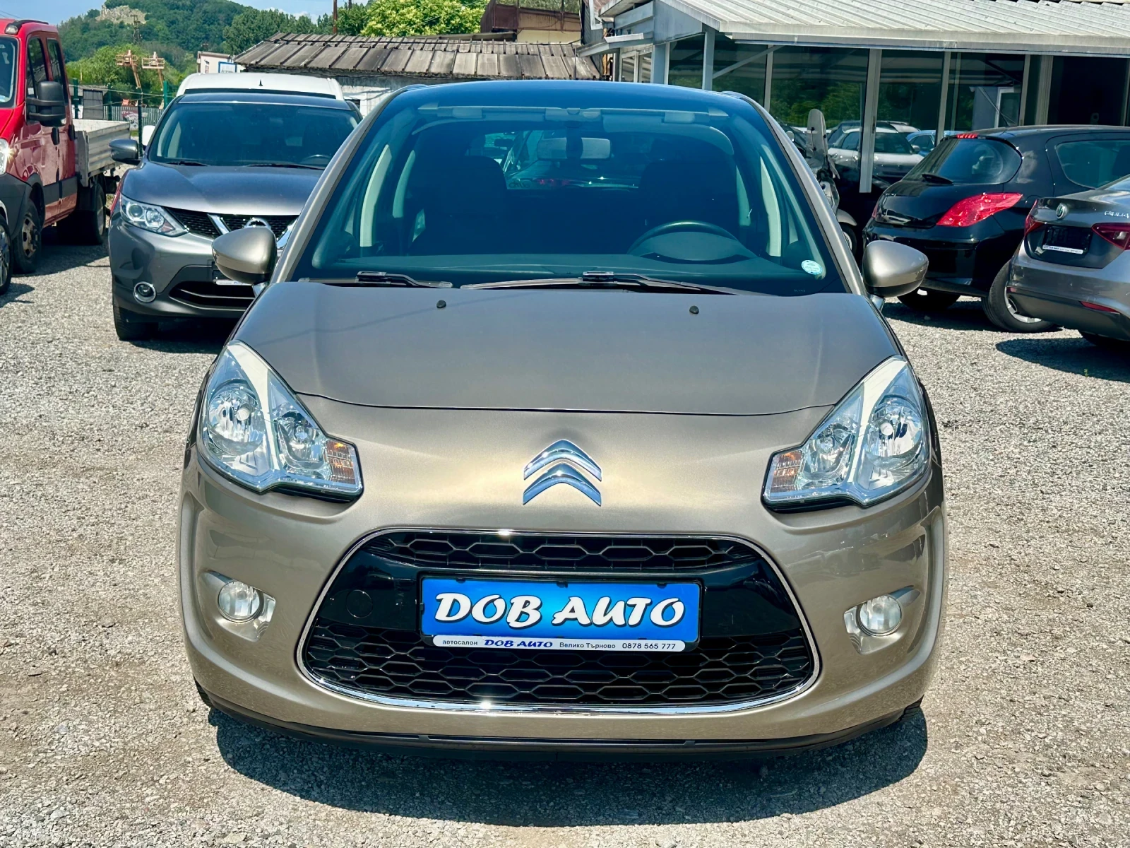 Citroen C3 1.4VTI-95к.с-EXCLUSIVE STYLE-PANORAM, снимка 2 - Автомобили и джипове - 54877901