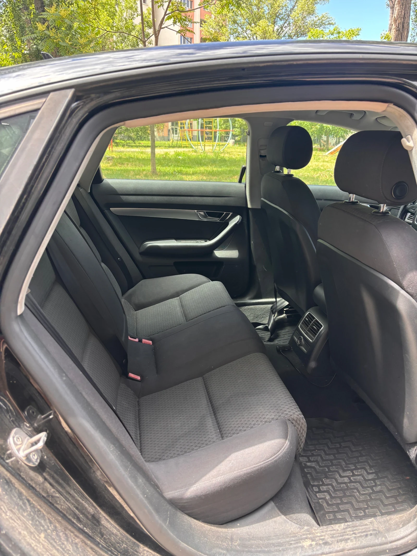 Audi A6 2.7D, снимка 8 - Автомобили и джипове - 54913052