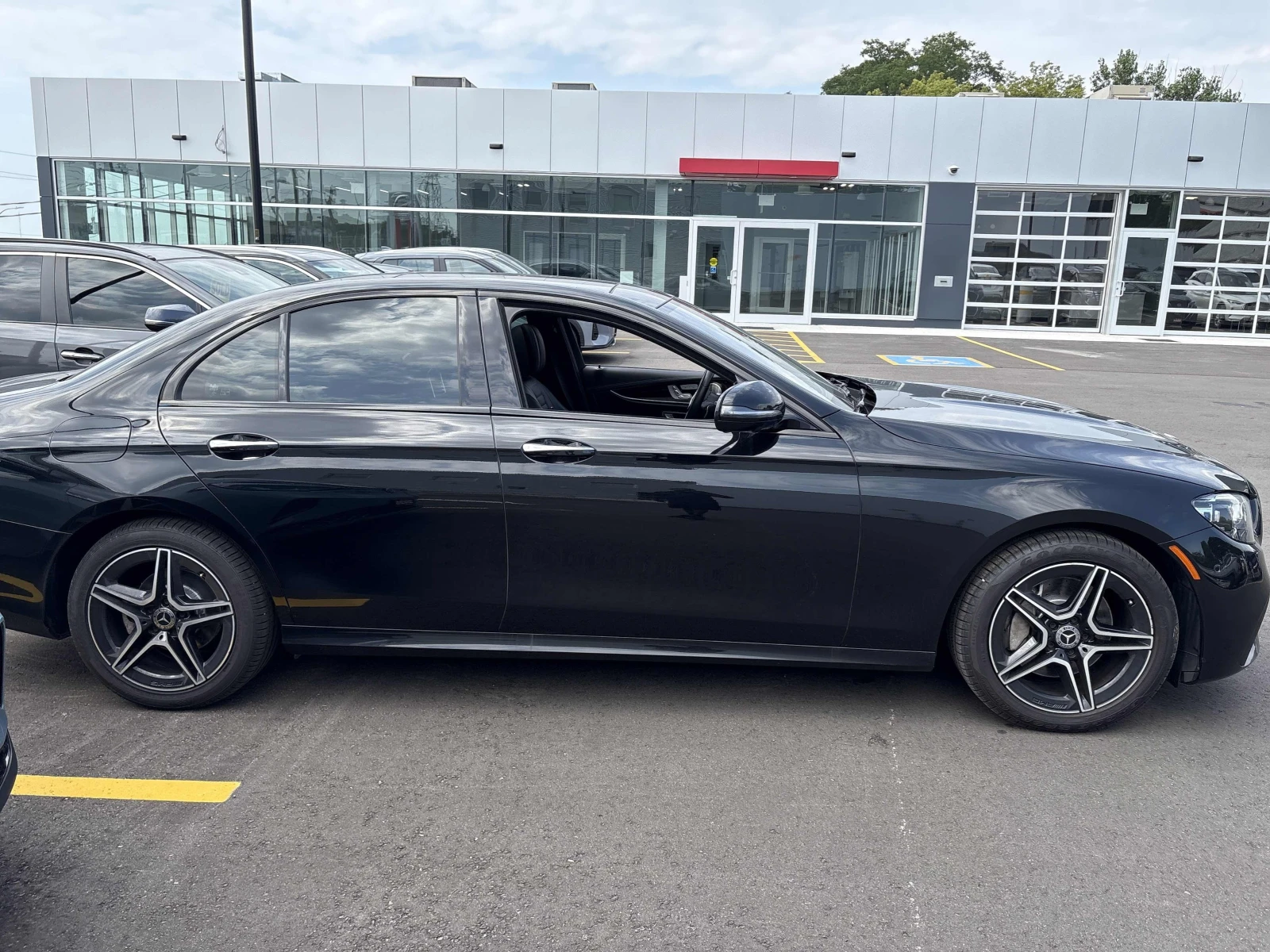 Mercedes-Benz E 350, снимка 3 - Автомобили и джипове - 55720806