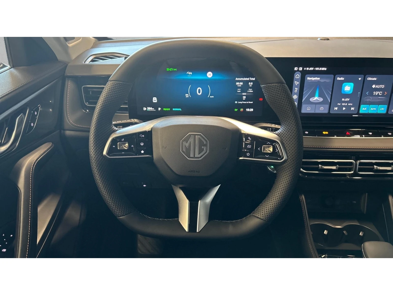 Mg HS Hybrid, Месечна вноска от 360  , снимка 13 - Автомобили и джипове - 56002513