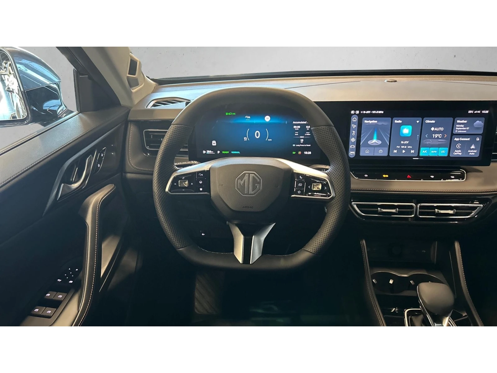 Mg HS Hybrid, Месечна вноска от 360  , снимка 9 - Автомобили и джипове - 56002513