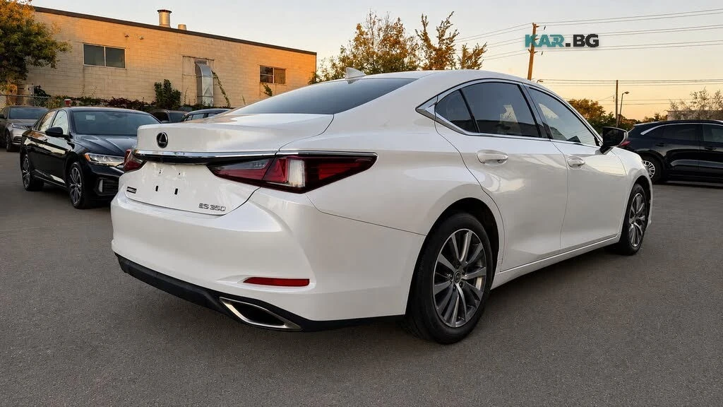 Lexus ES 350  * АвтоКредит * (ЦЕНА ДО БГ), снимка 4 - Автомобили и джипове - 56230745