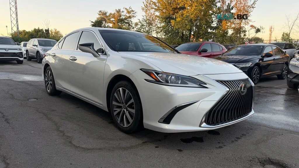 Lexus ES 350  * АвтоКредит * (ЦЕНА ДО БГ), снимка 3 - Автомобили и джипове - 56230745