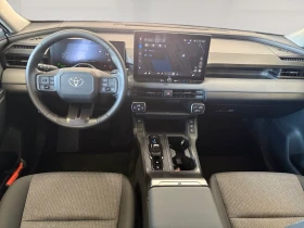 Toyota Rav4 2.5 HYBRID* 4x4* TEAMPLAYER* DISTR* KEYLESS* CAMER, снимка 10