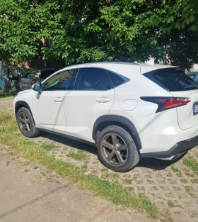     Lexus NX 200t  ! 