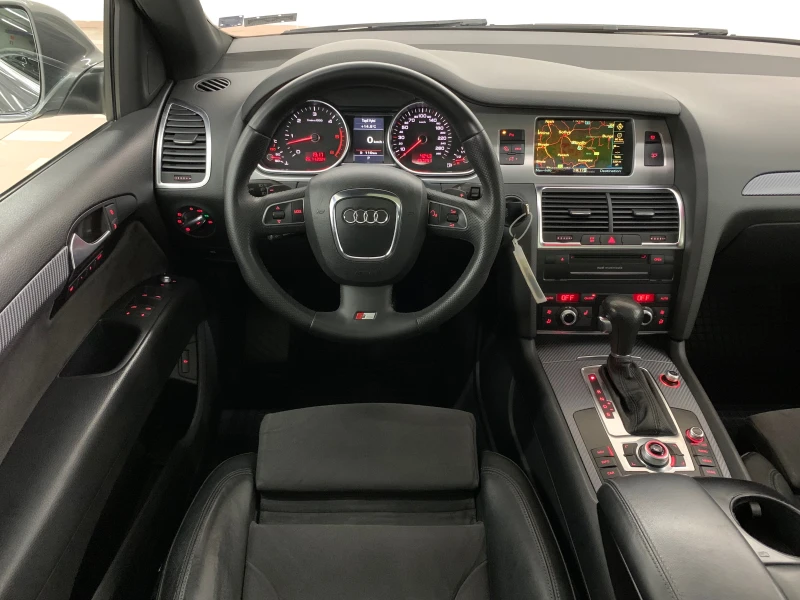 Audi Q7 4.2TDI S-line+ 7-МЕСТЕН , снимка 10 - Автомобили и джипове - 48119850