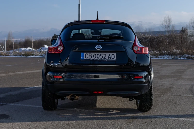 Nissan Juke TURBO 190к.с. ШВЕЙЦАРИЯ ОБСЛУЖЕНА НОВИ ГУМИ, снимка 5 - Автомобили и джипове - 48543128