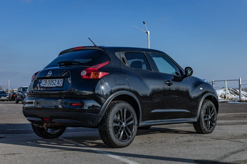 Nissan Juke TURBO 190к.с. ШВЕЙЦАРИЯ ОБСЛУЖЕНА НОВИ ГУМИ, снимка 4 - Автомобили и джипове - 48543128